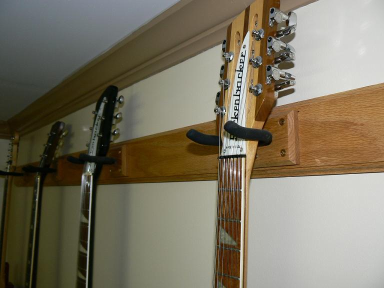guitar rack